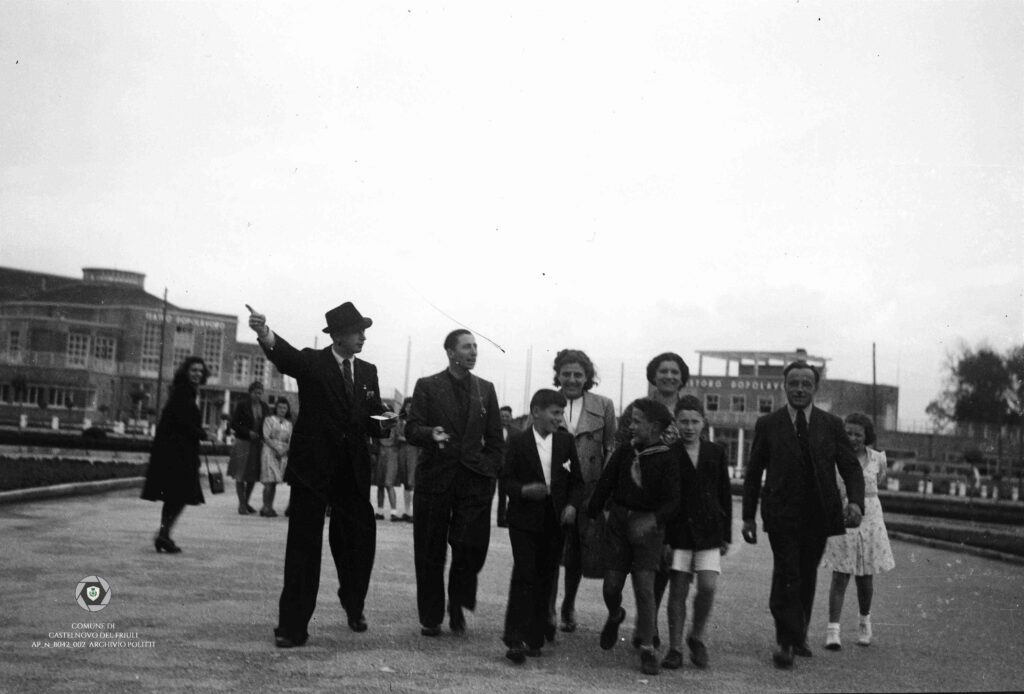 AP_n_B042_002 copia_